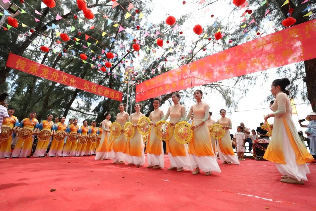 海南端午习俗|儋州“泊潮海龙舟”现场超燃