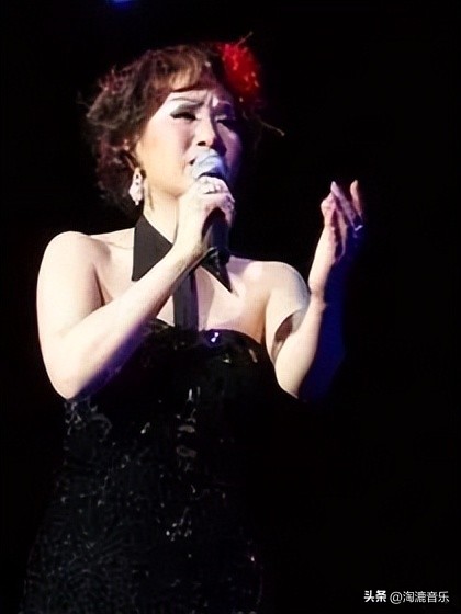 昨夜星辰主题曲唱哭了多少人,最近很火的昨夜星辰歌曲