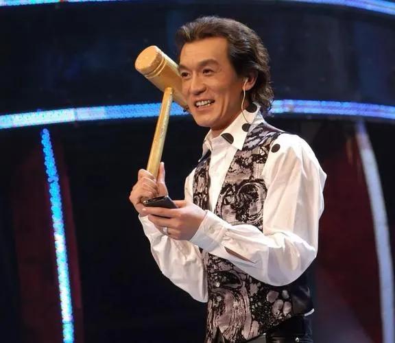 哈文李咏最后时刻,哈文短发与李咏合影