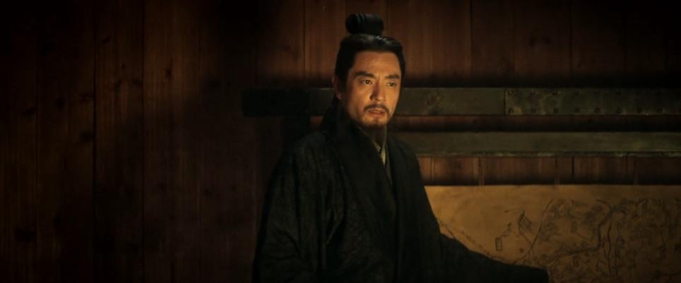 开播后已拿下3个第一,中国首部破百亿的谍战剧