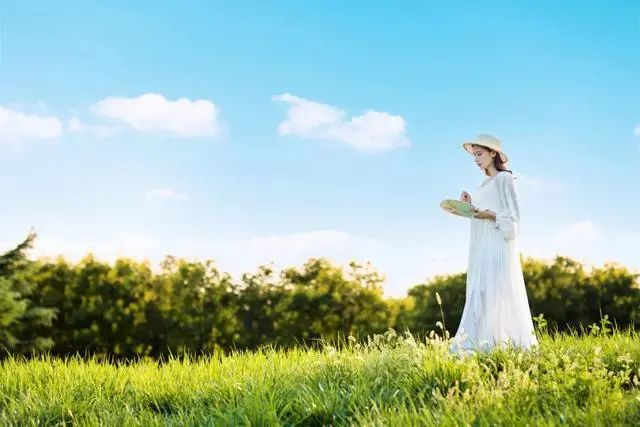 忙时不辜负别人闲时不辜负自己,人生最好的活法不急不躁不慌不忙