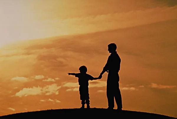 鍏荤埗璁茶堪浜茬敓鐖舵瘝,鍏荤埗璁茶堪浜茬敓鐖舵瘝杩囧線