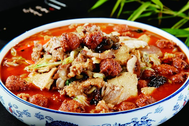 感受古老的历史文化和美食,必吃的13道当地传统美食