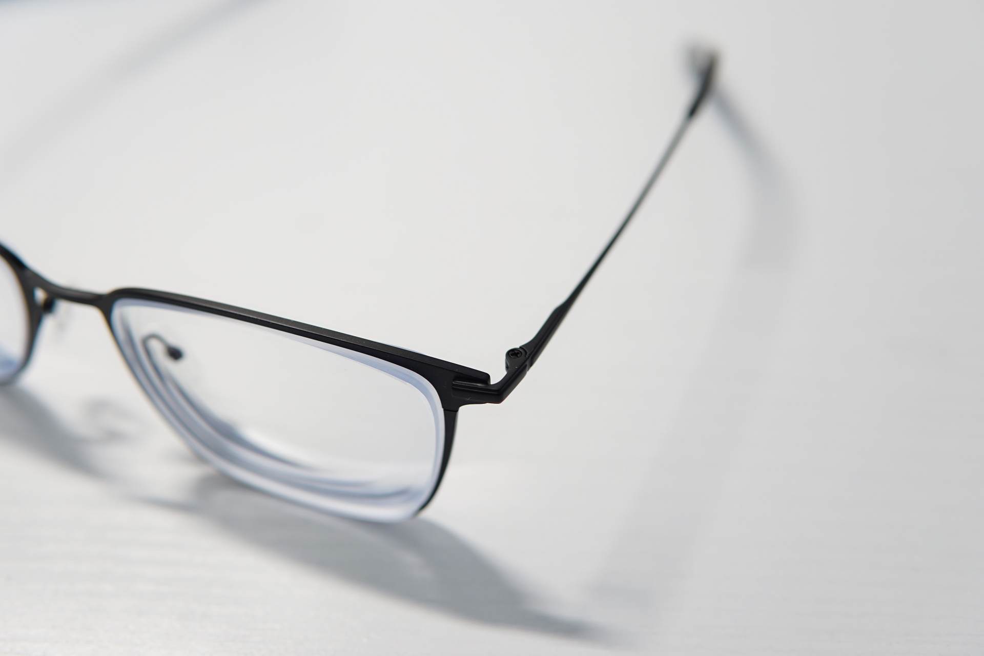 依视路钻晶怎么选,依视路钻晶a41.6属于什么档次