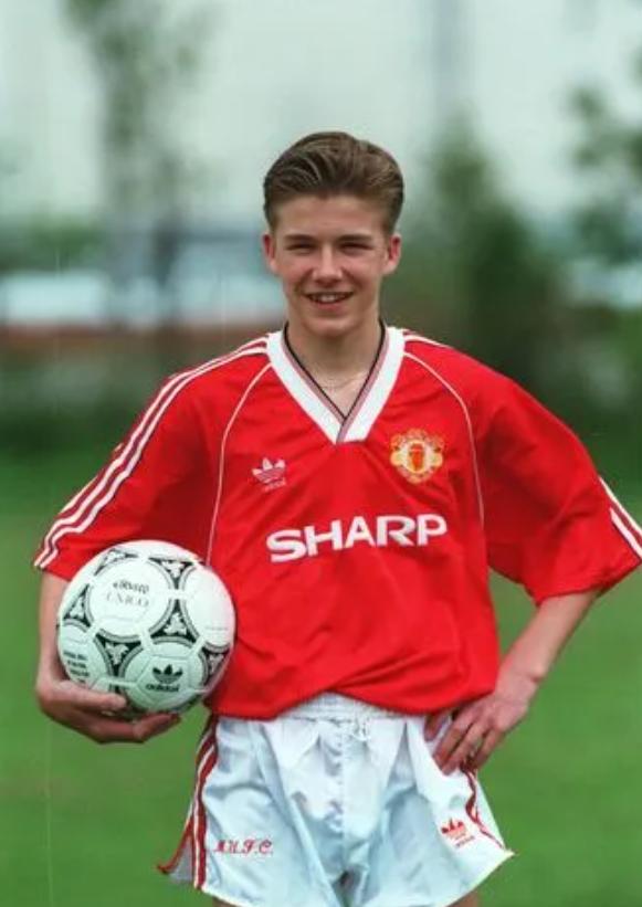 贝克汉姆被颜值耽误,贝克汉姆年轻时和现在的对比