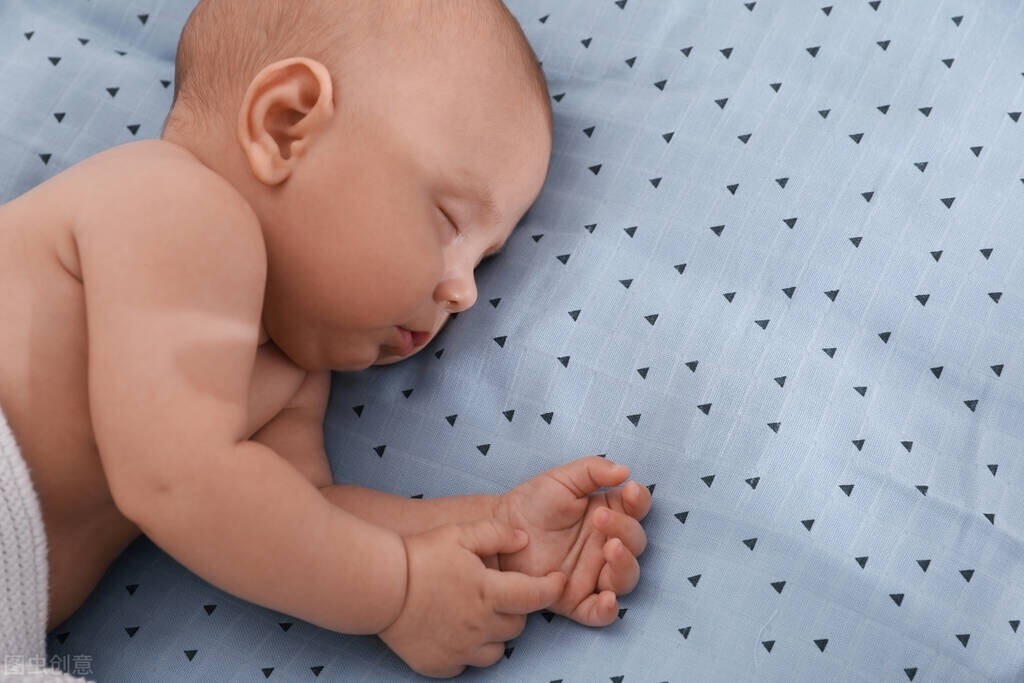 新手爸妈怎么降黄疸,新手妈妈在家如何判断孩子黄疸