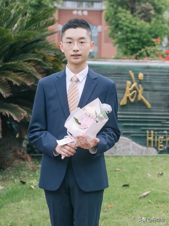 今年夏天，我们“艺”起到成都七中！