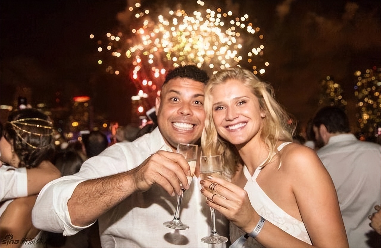 罗纳尔多个人生涯纪录,罗纳尔多背后的故事