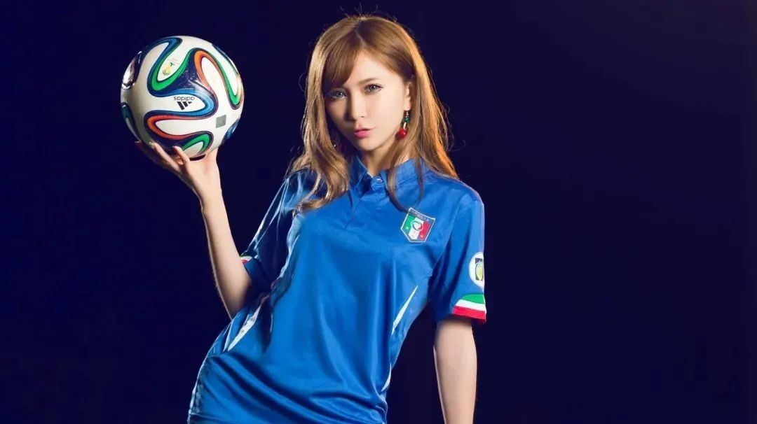 国足和中国a股哪个好,a股与中国男足的段子