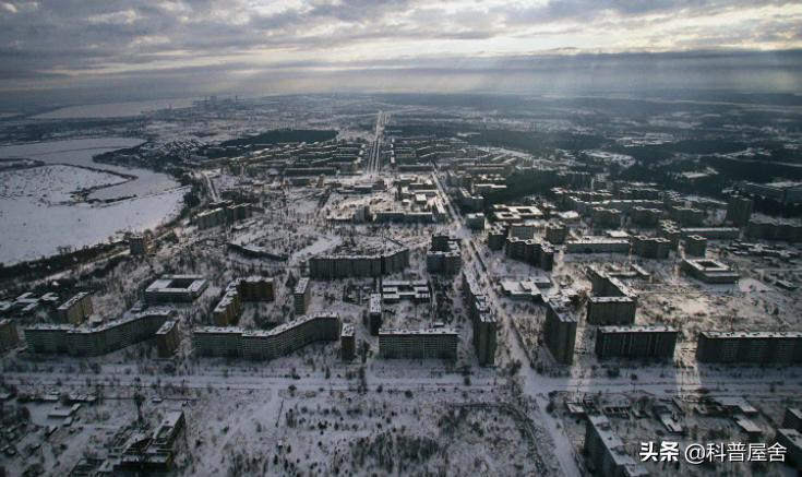 世界最神秘的城堡别墅,世界上最诡异的鬼房子