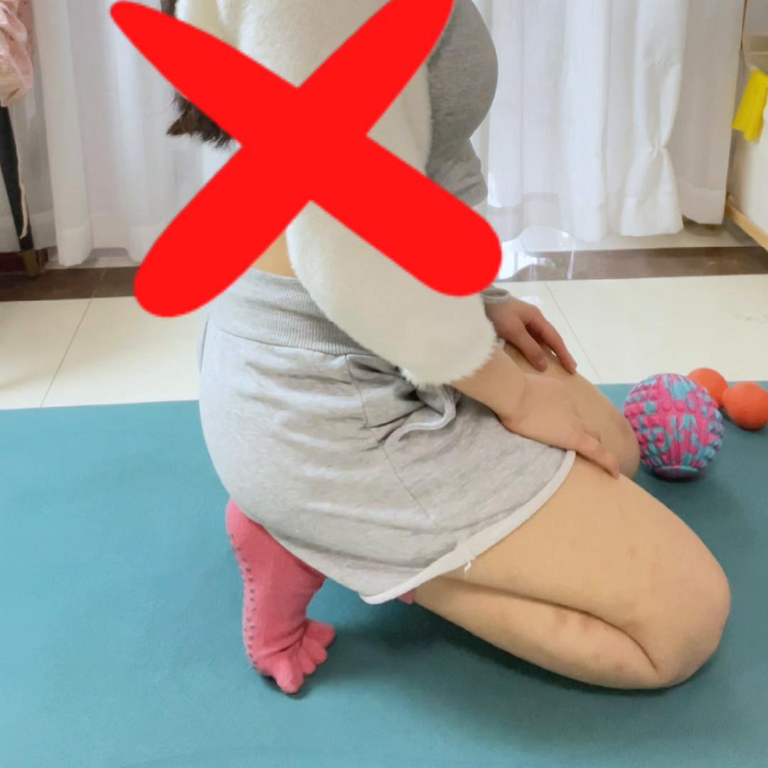 为什么整个腿型往外侧弯,腿弯曲90度弯不下去了有什么技巧