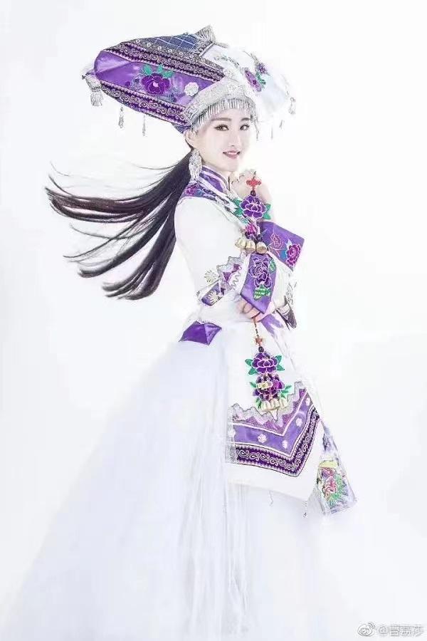 曹荔莎唱歌教学,曹荔莎个人资料