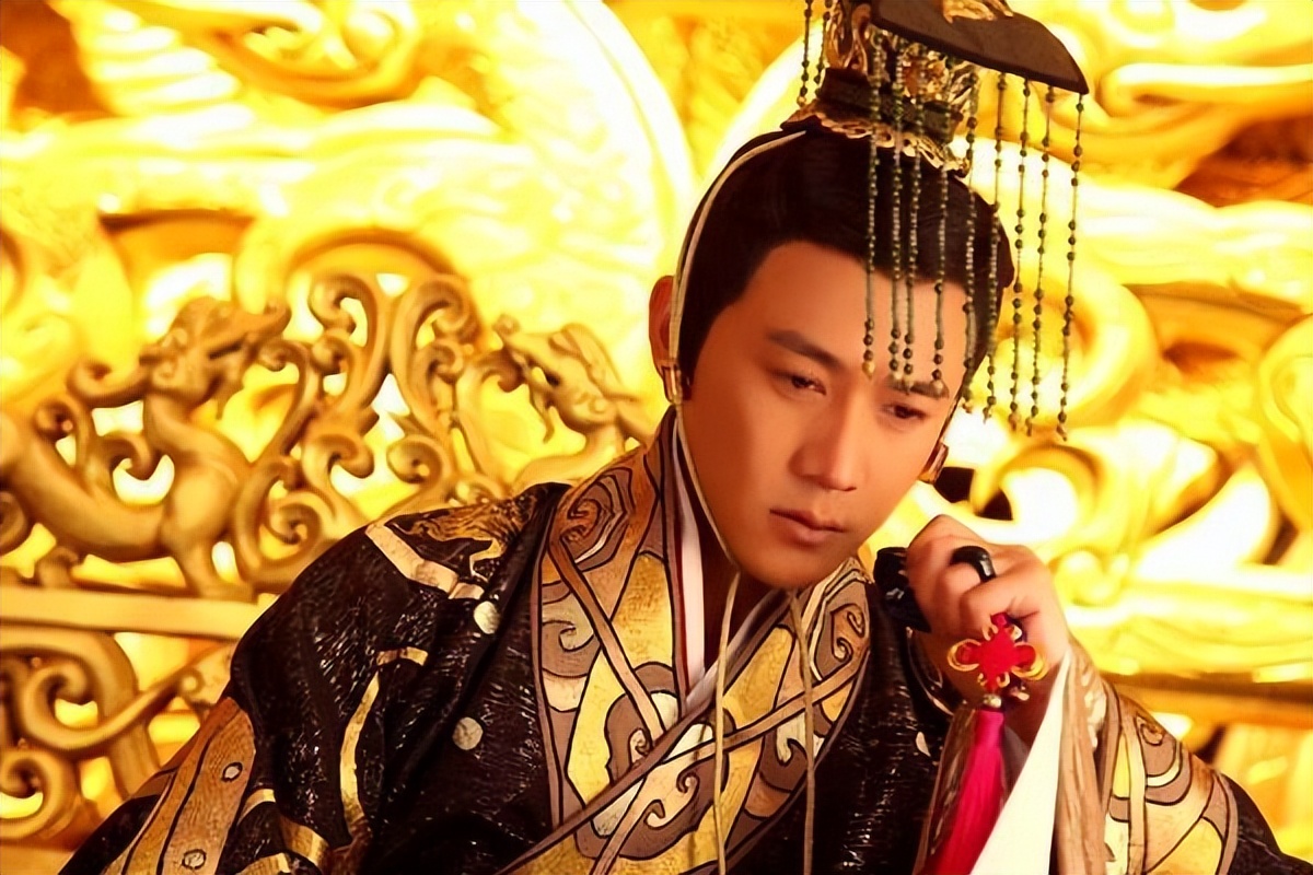 历史上唯一杀过两个皇帝的太监,史上最硬核的三个太监是谁