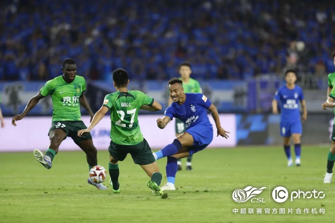 武汉三镇主场绝平国安,海陆空支援武汉神兵天降