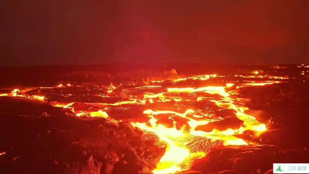 岩浆是红色的？对不起，我不认同