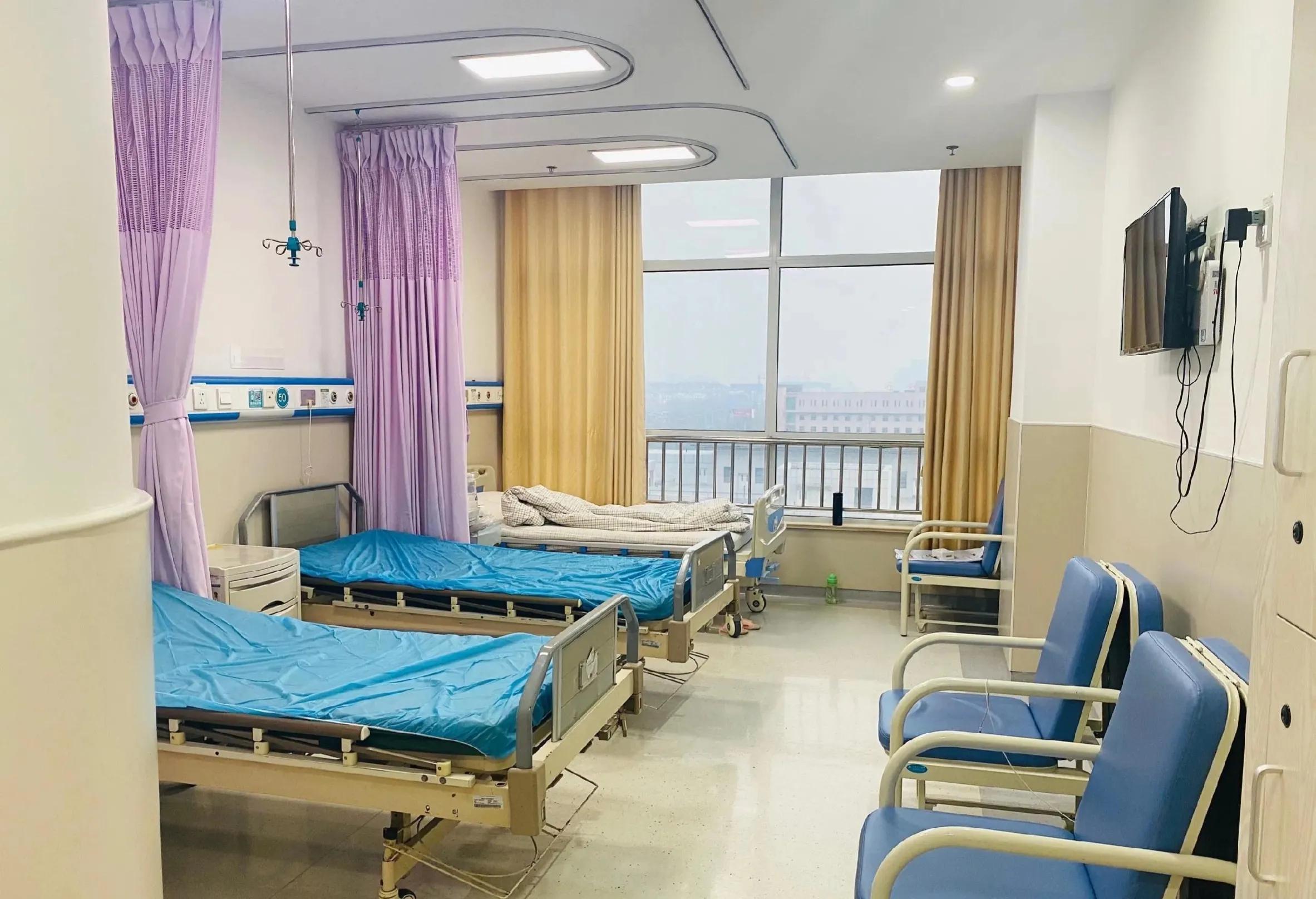 子宫肌瘤开腹手术后要卧床多久,子宫肌瘤开腹手术后敷料贴多久