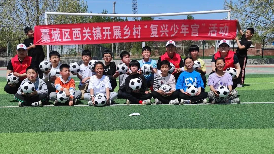 复兴少年宫放飞少年梦主题画,复兴乡村学校少年宫