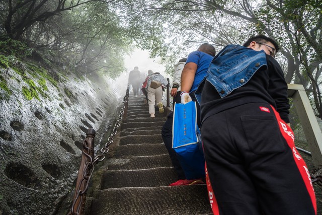华山旅游攻略夏日旅游线路,暑假华山攻略最佳路线图