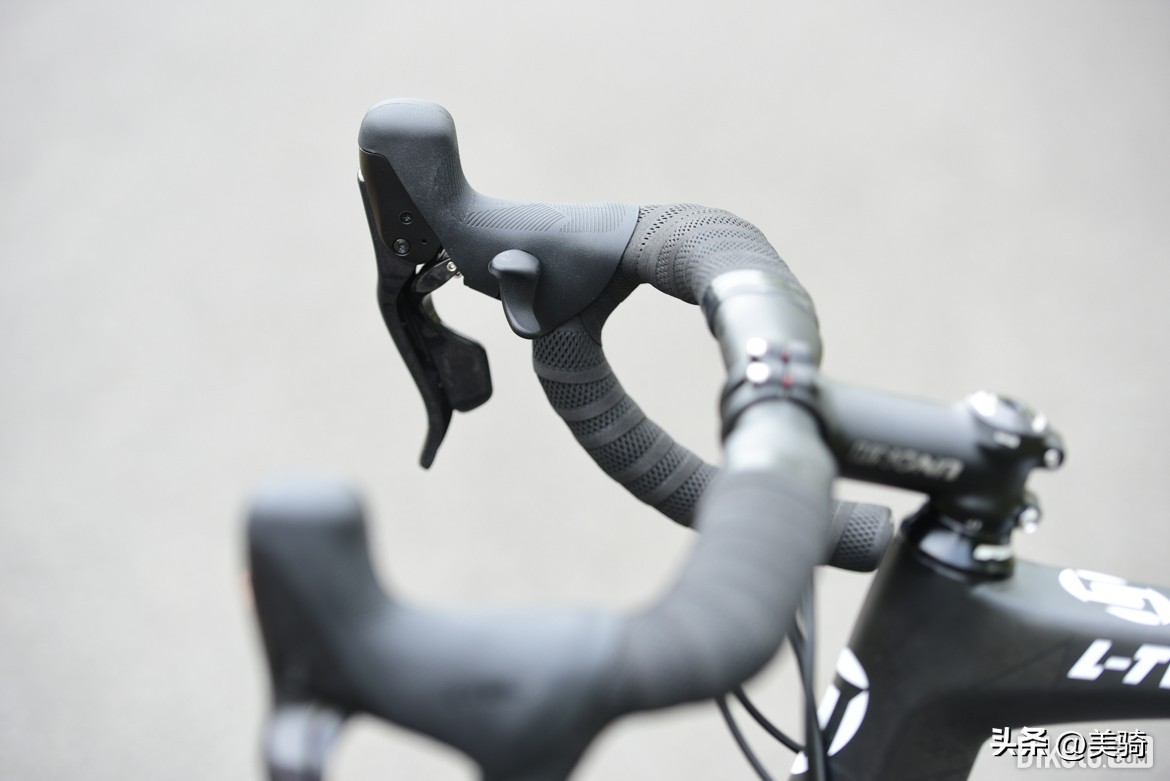 碳纤维公路车油压碟刹,公路碟刹碳纤维轮组推荐