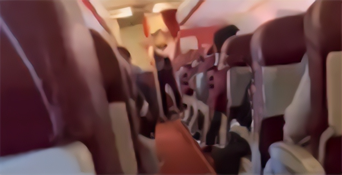 空姐飞机推销商品40分钟，飞机的尽头是推销？总得适可而止吧