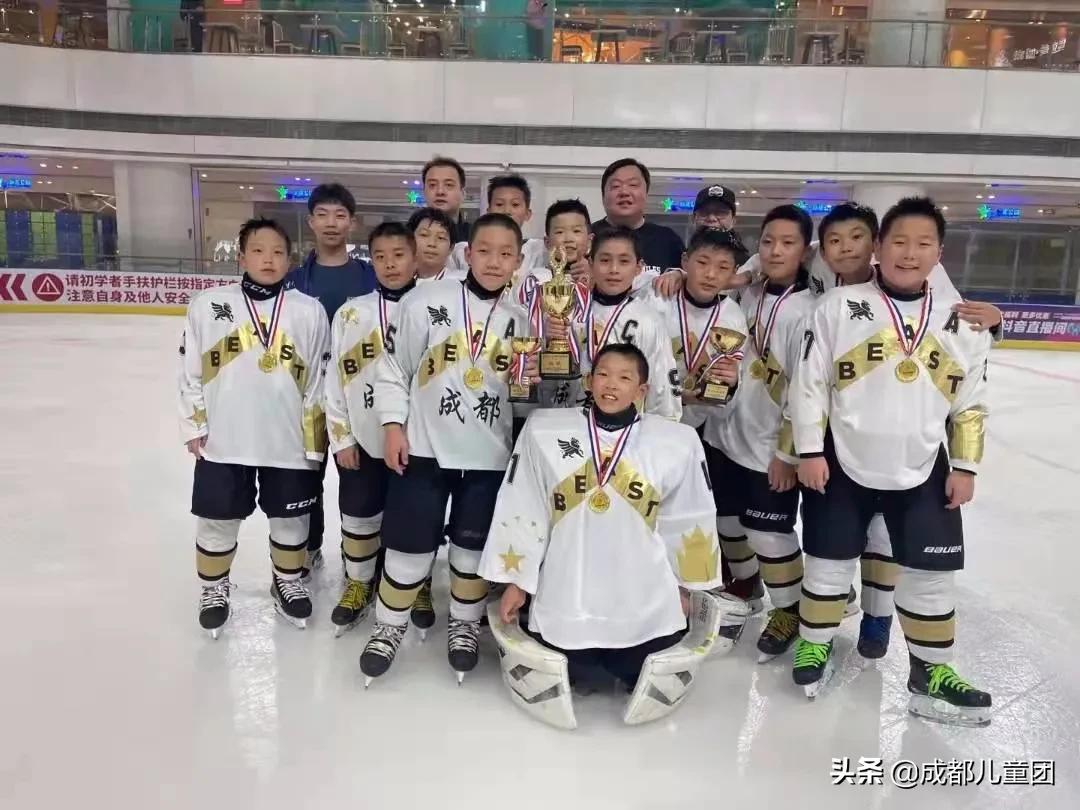 成都儿童冰球训练,成都哪里可以学冰球啊