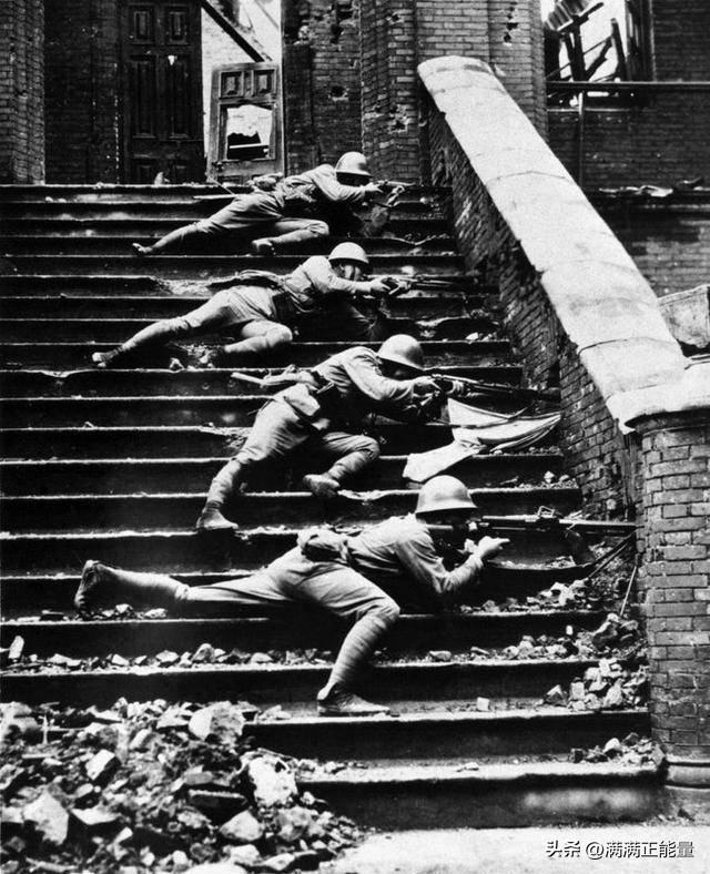 【晚清*楼青**秘影】*楼青**女丰乳肥臀，媚态撩人，风情尽显！