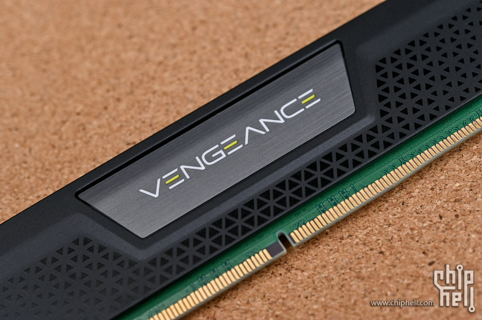 rogmaximusz790hero瑁呮満,rogz790darkhero瑁呮満