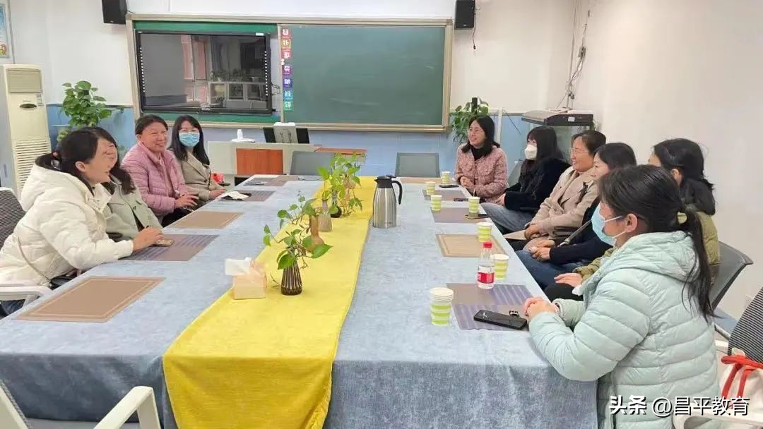 家校携手共创未来图片,家校携手共创未来家长会