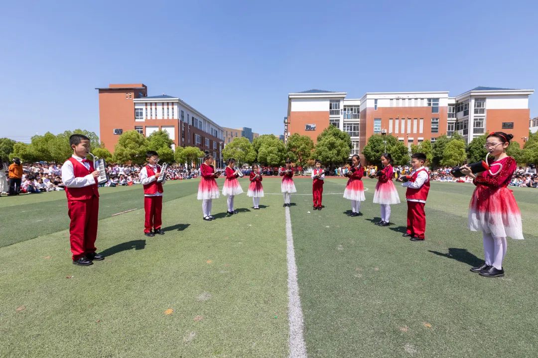 穿汉服的小学生舞蹈,穿汉服表演的六一儿童节舞蹈