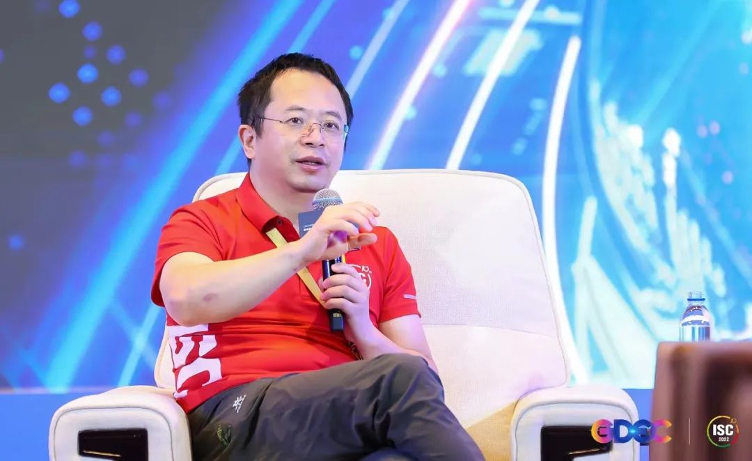 周鸿祎的工作历程,ceo周鸿祎经历的10年之路