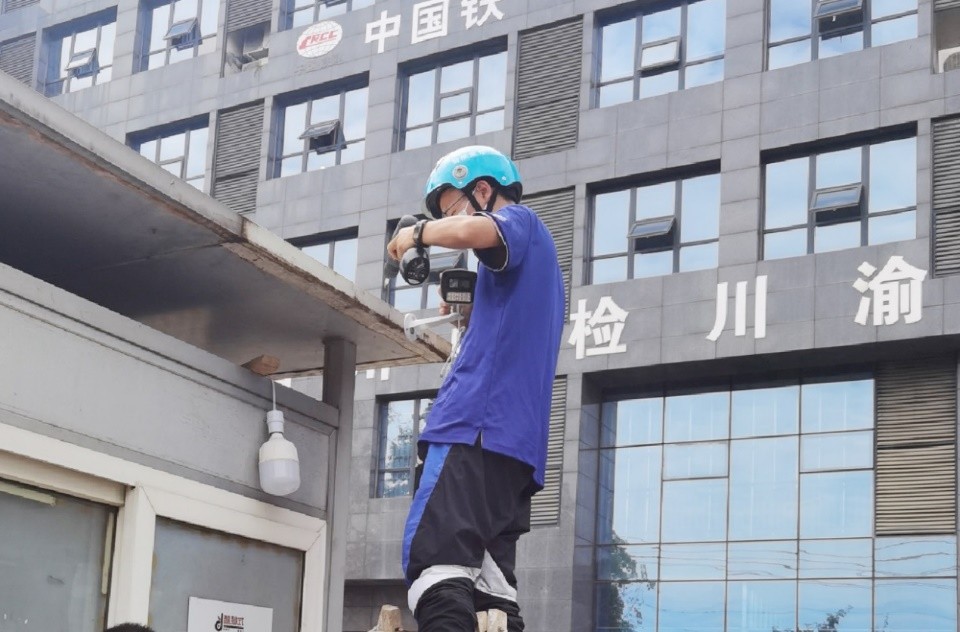 中国电信发短信通知疫情,保供电助力全面抗击疫情