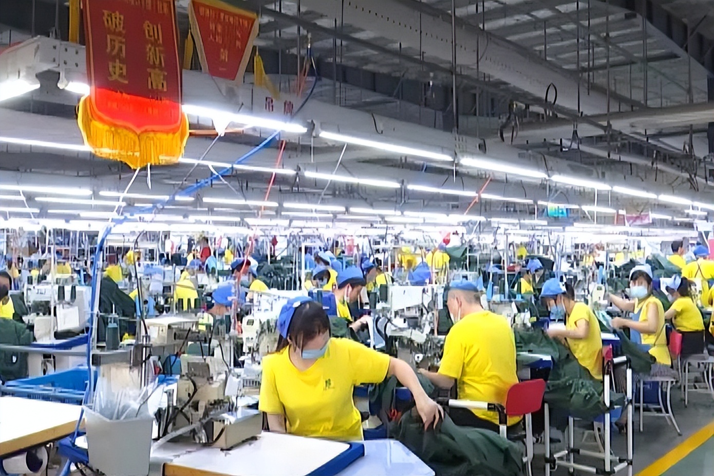 瀹夊窘鍥介檯绾虹粐鏈嶈浜т笟,鏈涙睙绾虹粐浜т笟