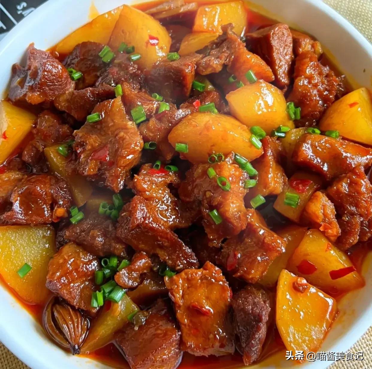 最简单的土豆炖牛肉,炖牛肉土豆家常做法