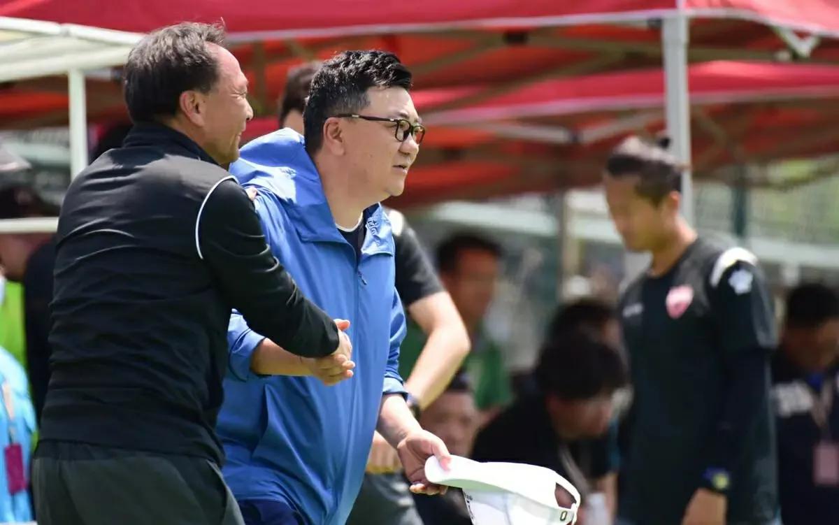 董路为中国足球带来的贡献,董路谈中国足球舆论环境