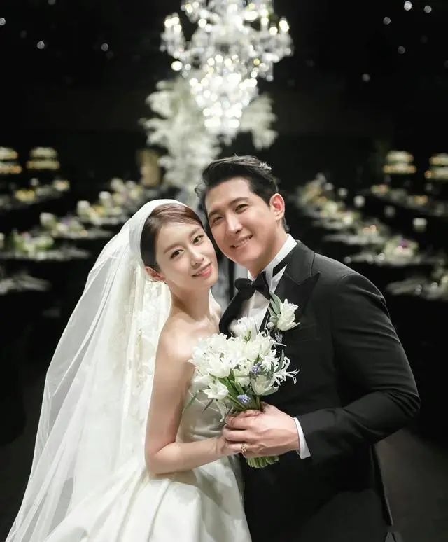 韩国最美10大女明星全智贤,韩国最美的女明星iu