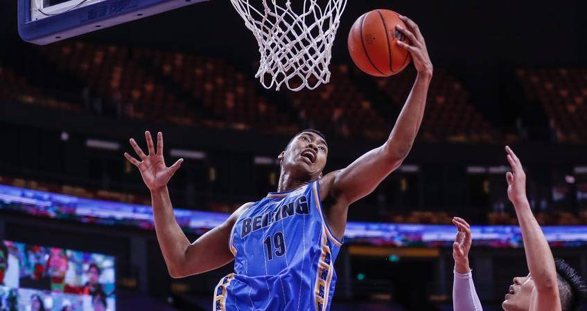 比归化球员更热爱这个国家！盘点中国体育圈里的那些黑人运动员