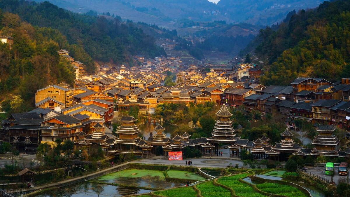 炎热的夏天适合去的地方,酷暑的夏天最应该去的三个地方