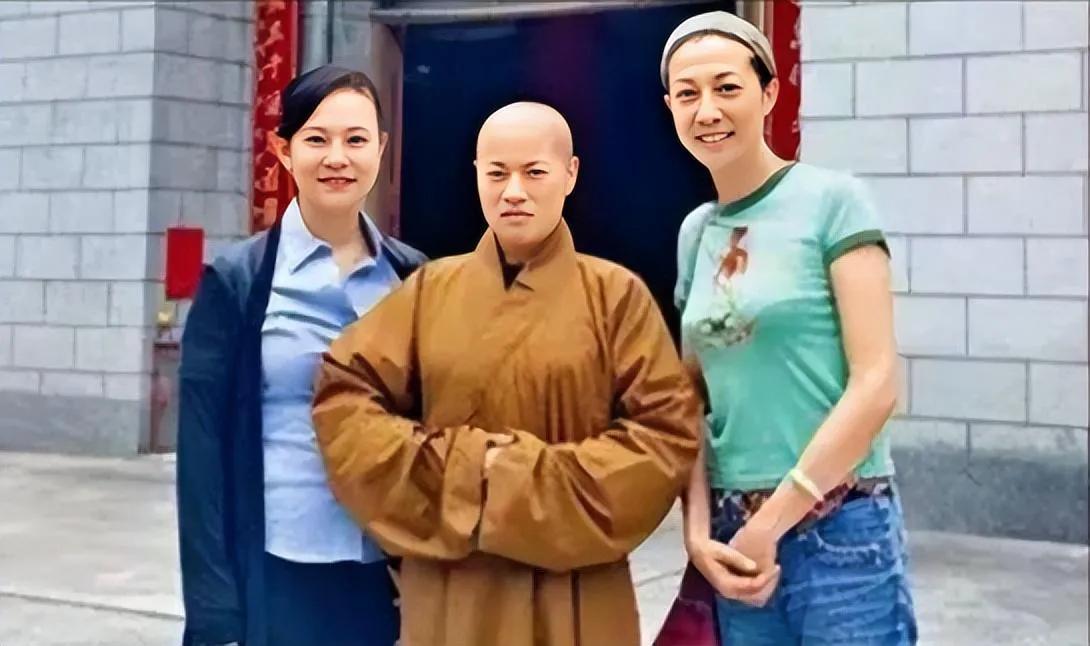 释定智尼姑真实生活视频,释智定尼姑事件