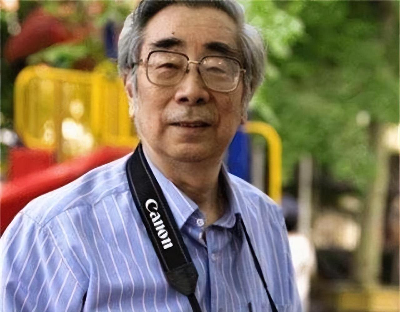 鲁迅闰土逝世时间图片,鲁迅儿时玩伴闰土的后人现在咋样