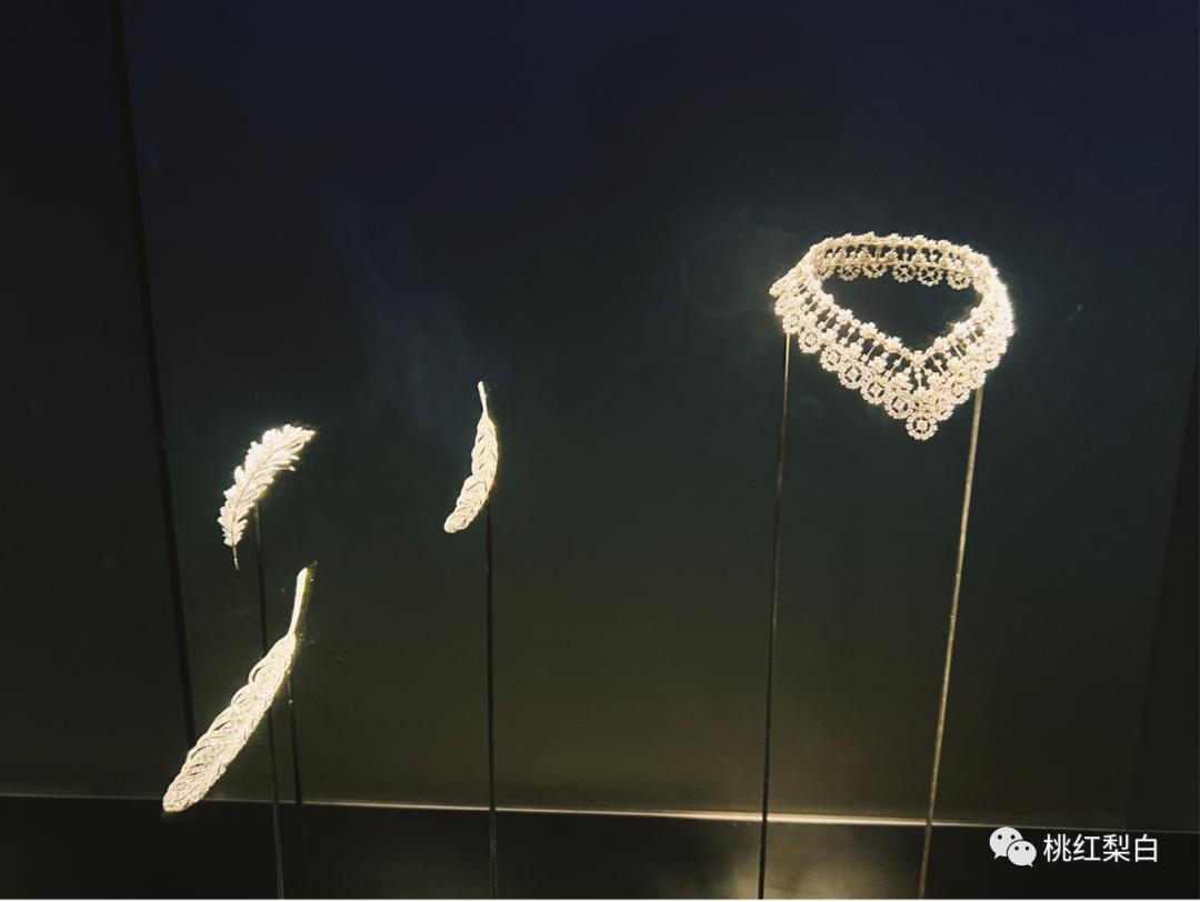 英国温莎公爵夫人珠宝,温莎公爵夫妇珠宝