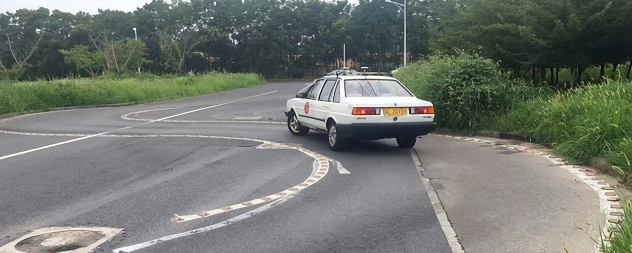 科目二自动挡初学入门步骤流程,科目二考试流程语音播报视频