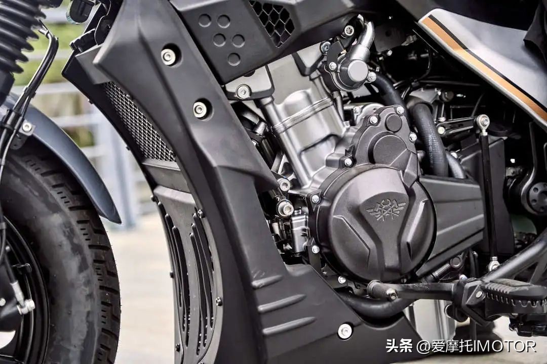 香帅苍云500max对比cm500,苍云500对比香帅650哪个好看