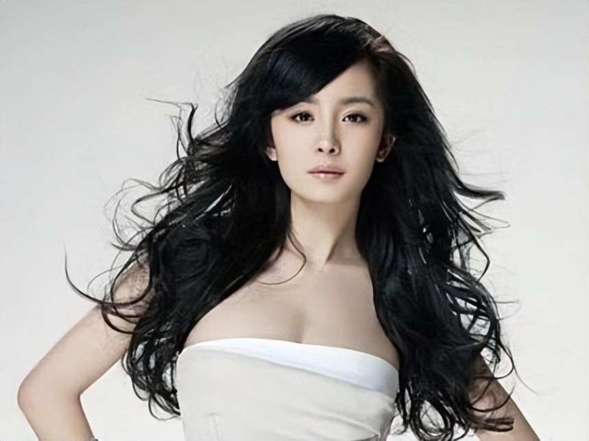 假戏真做，娱乐圈的“灯下黑”，让多少女演员有苦难言？