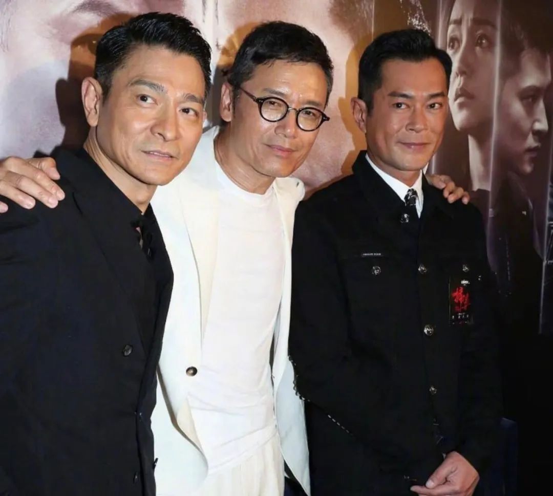 64岁TVB老戏骨做足40年至今未婚!如今中风入院无子女照顾