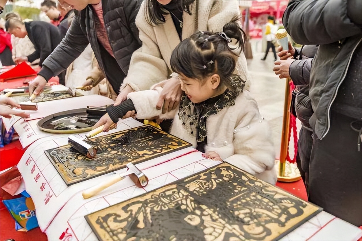 天津方特欢乐世界新年庙会,中国方特年哏儿都庙会寻年味道