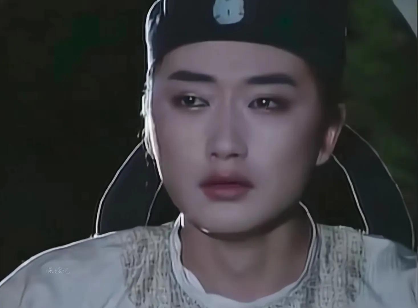 最新的男明星丹凤眼比较正宗的,四大丹凤眼男星