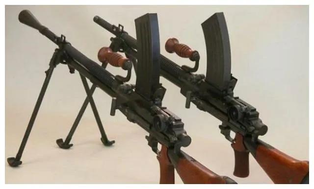 勃朗宁m1919重机枪有几发,m1914勃朗宁轻机枪