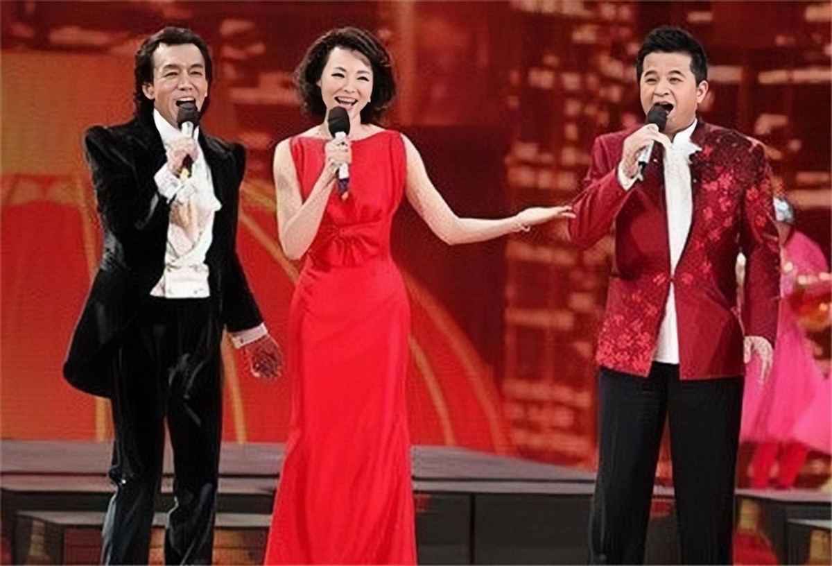 64岁毕福剑定居农村，退圈8年后，他的结局让很多人失望了