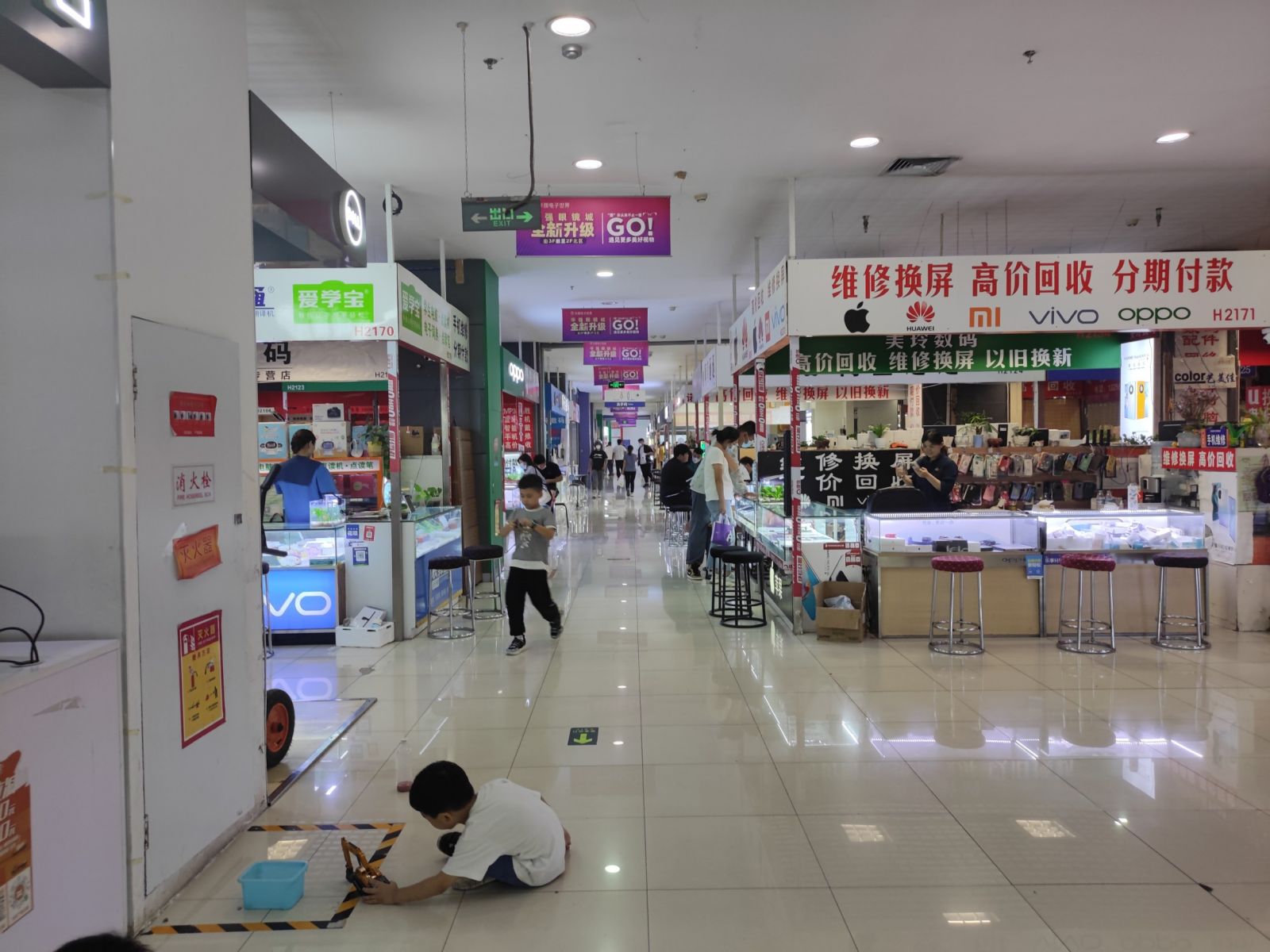 经导调查｜利润超新机，手机经销商增设二手手机业务