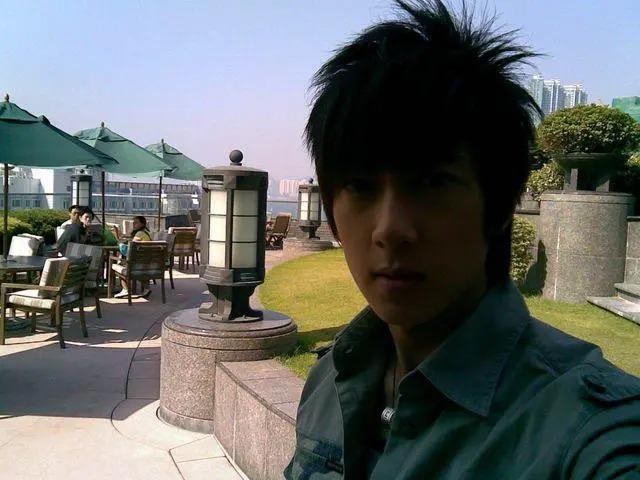 娱乐圈的最富有的富二代,娱乐圈最悲催的10大富二代